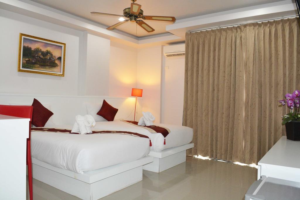Angelina Guesthouse Patong Номер фото