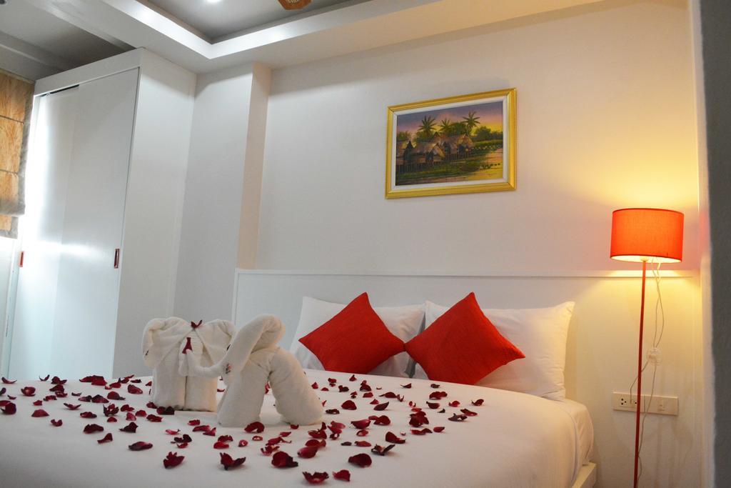 Angelina Guesthouse Patong Номер фото