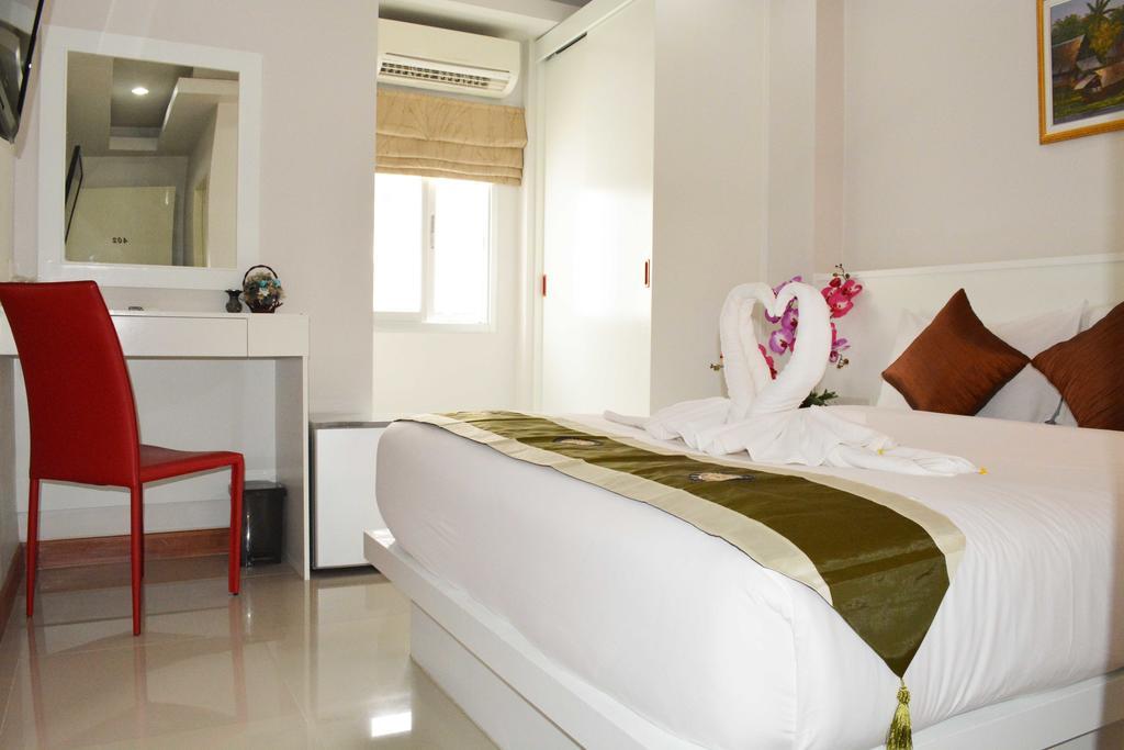 Angelina Guesthouse Patong Номер фото