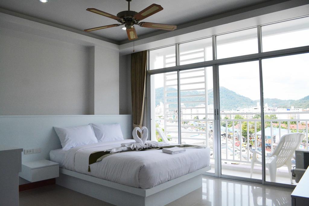Angelina Guesthouse Patong Номер фото