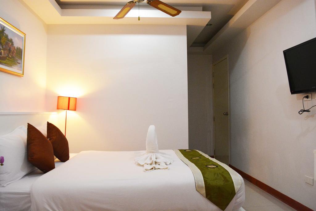 Angelina Guesthouse Patong Номер фото
