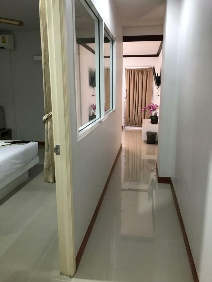 Angelina Guesthouse Patong Экстерьер фото
